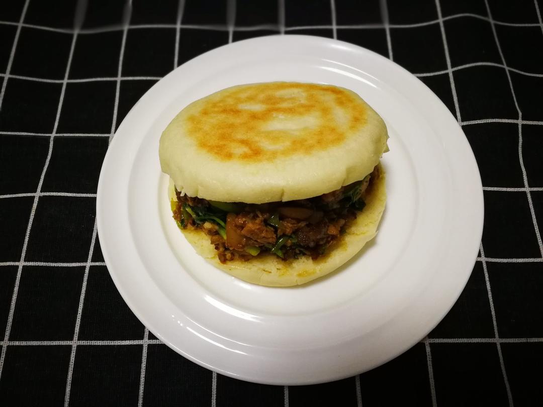 腊汁肉夹馍
