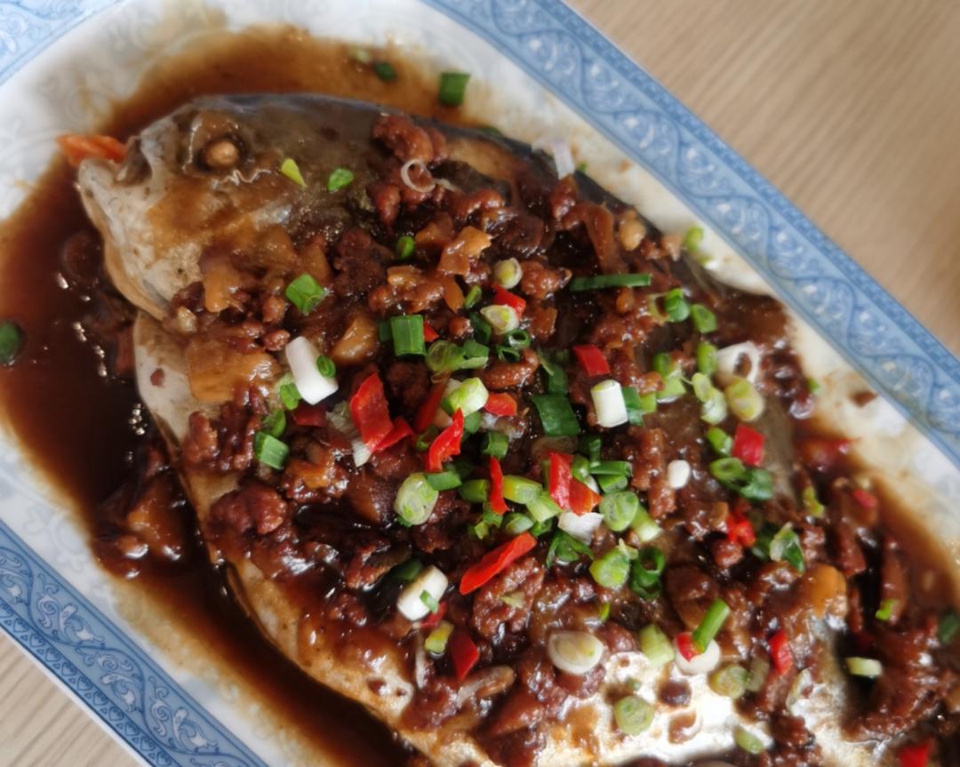 美味金鲳的做法