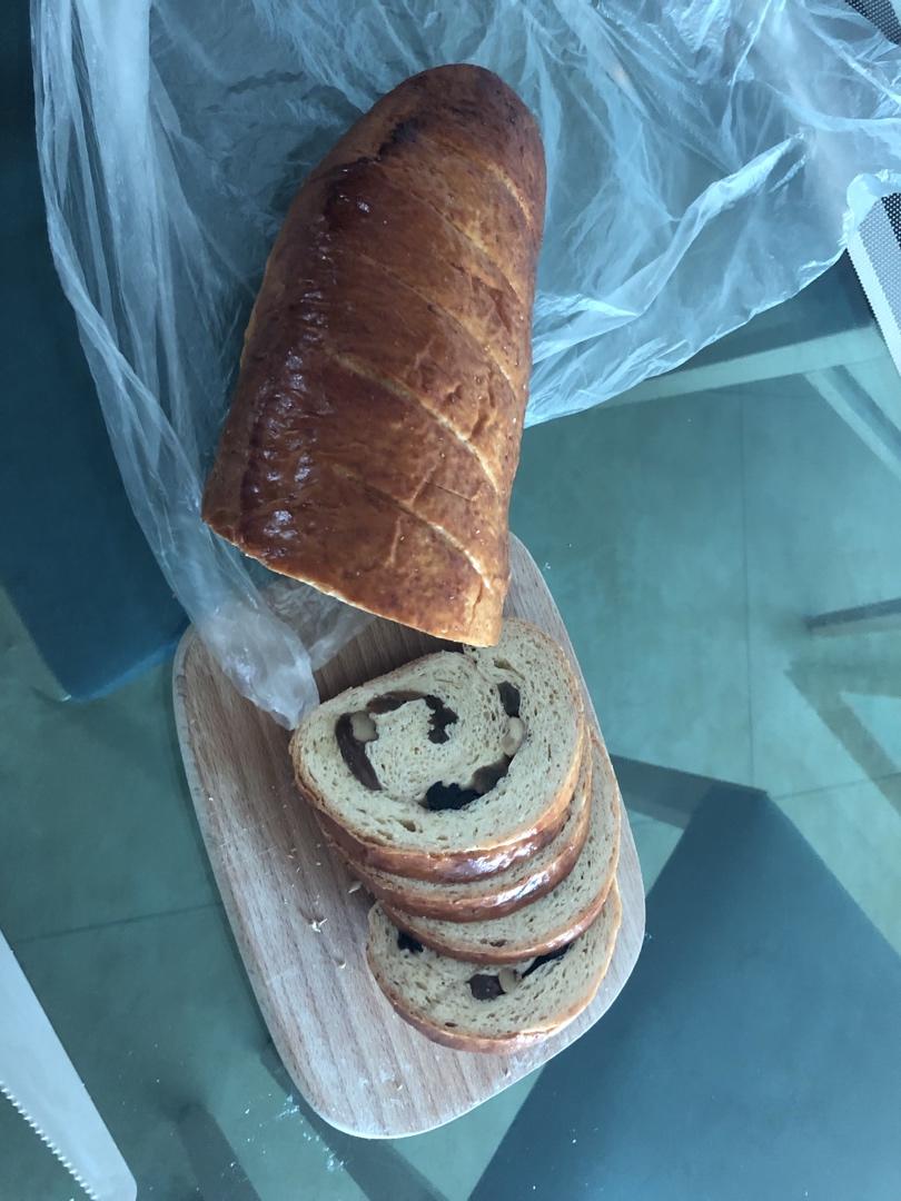 俄罗斯果仁面包