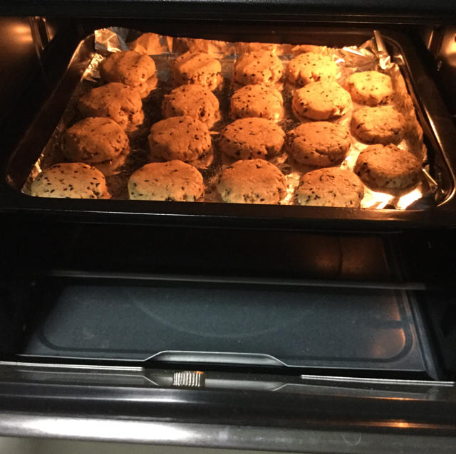 美味花生小小酥