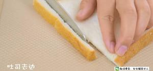 鲜虾吐司卷 宝宝辅食食谱的做法 步骤10