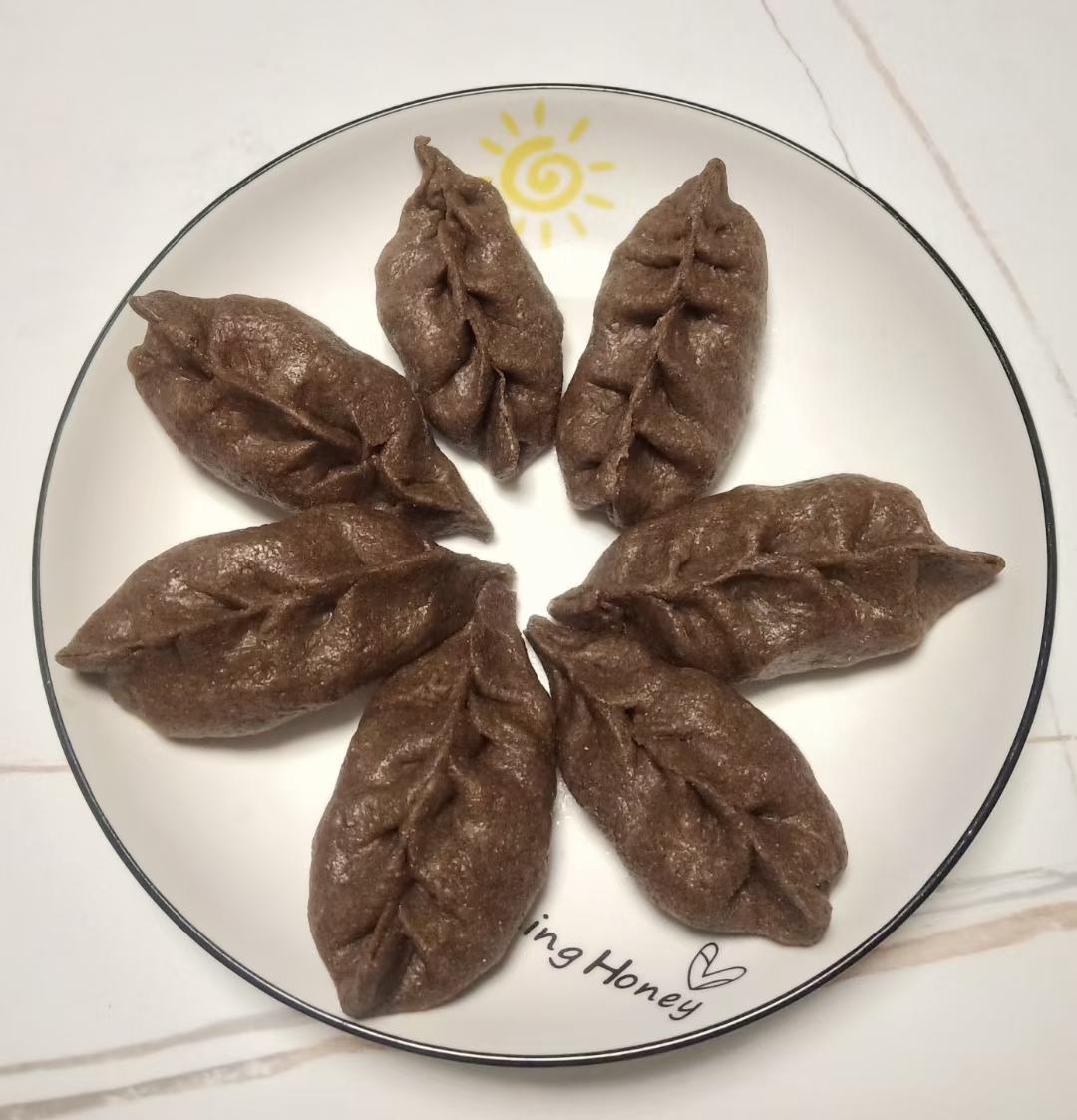 小白菜黑麦烫面蒸饺