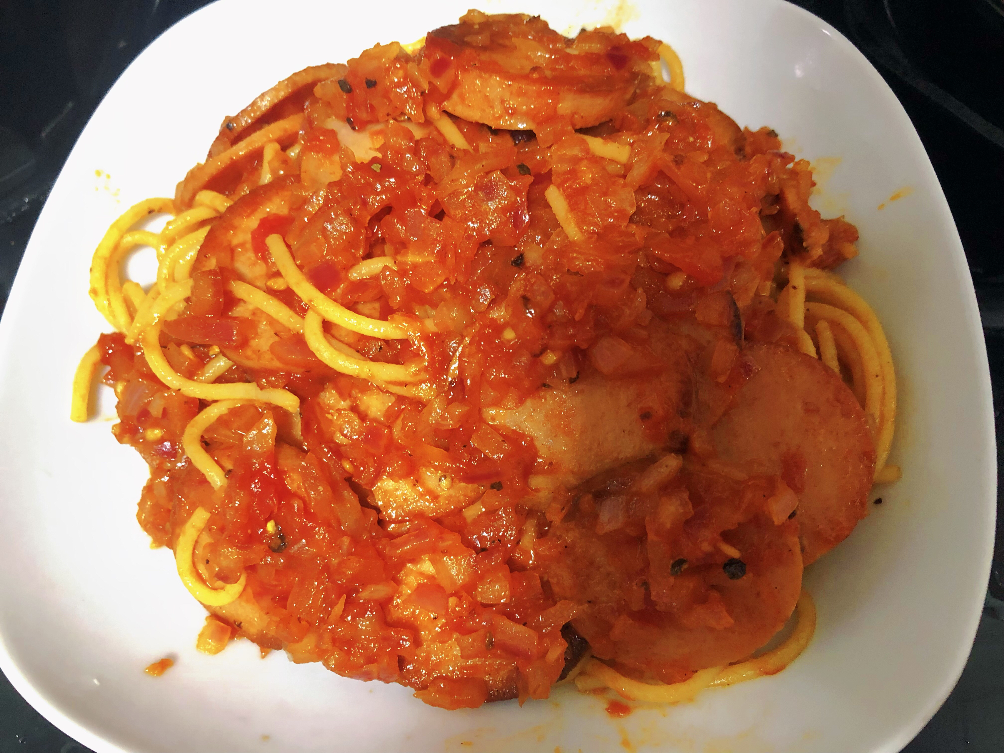 番茄🍅烤肠意大利面🍝的做法