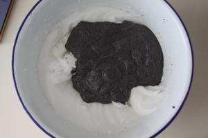 黑米黑芝麻酸奶蒸蛋糕的做法 步骤4