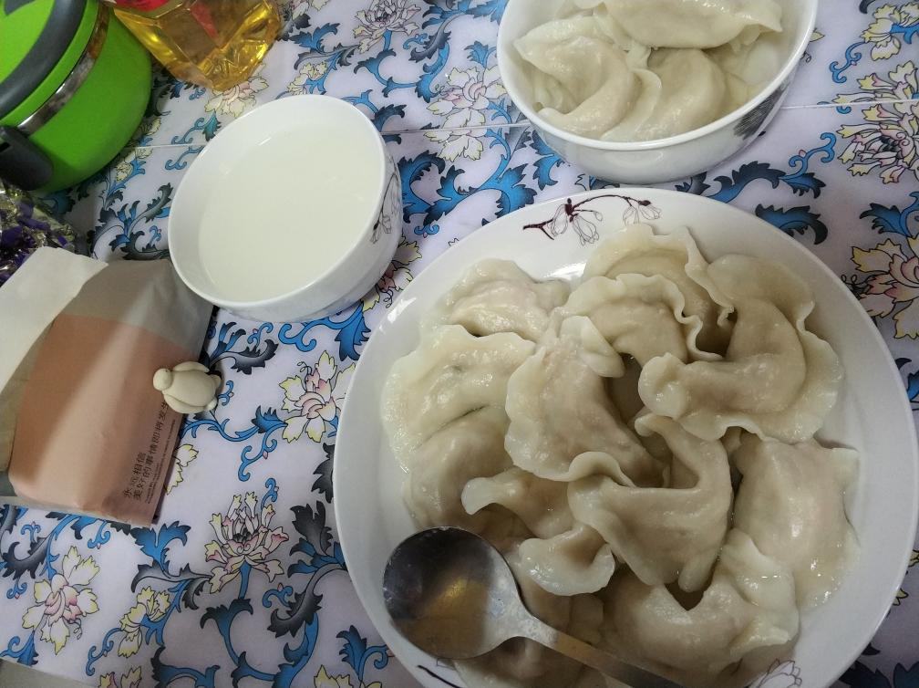 鲜美减肥鸡肉香菇饺子的做法 步骤7