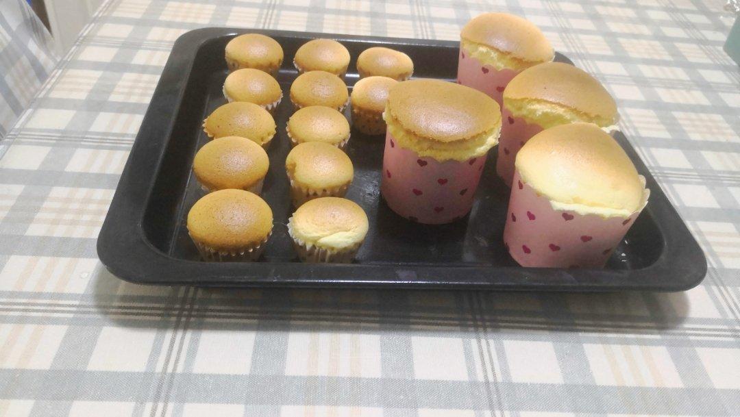 炼乳纸杯蛋糕