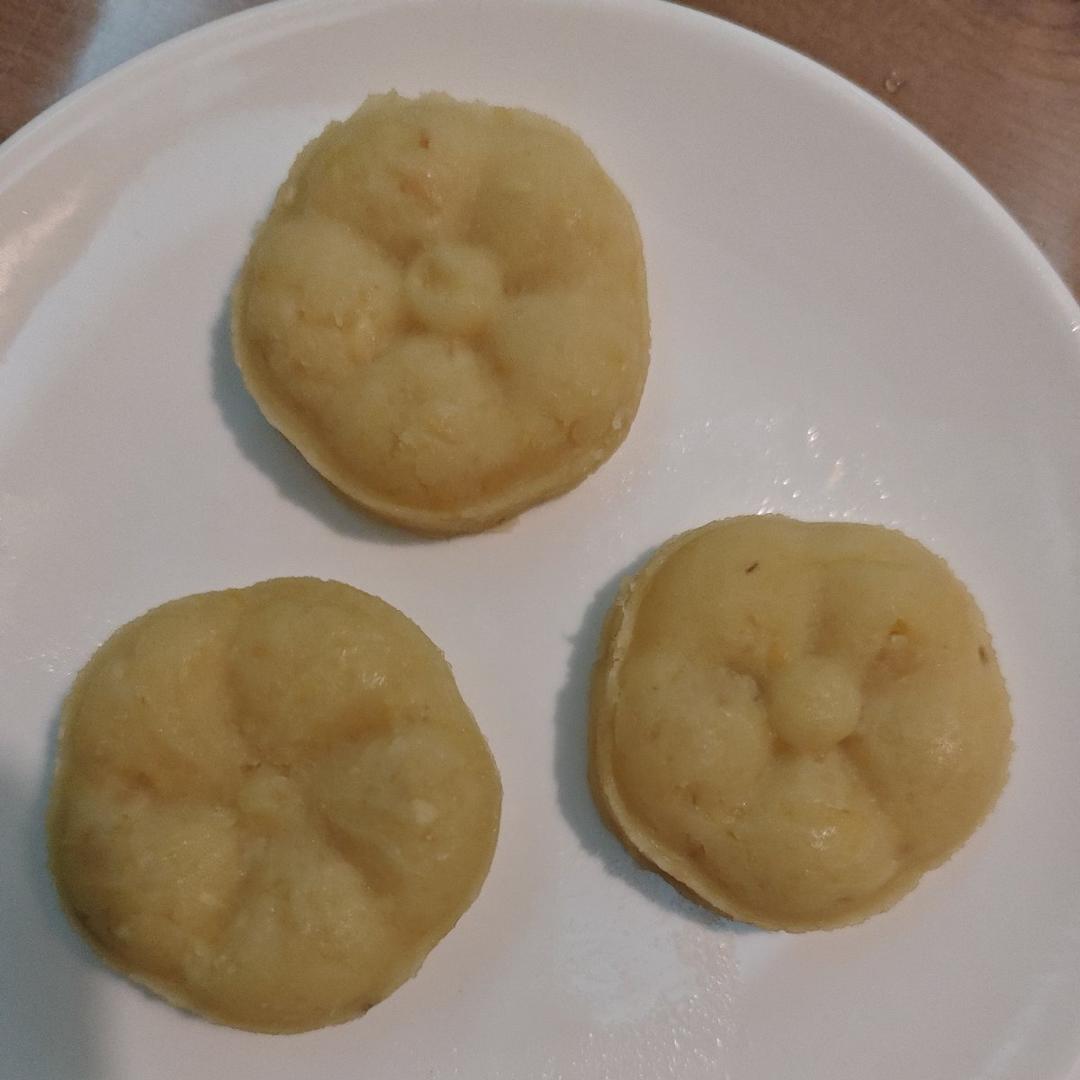 奶香绿豆糕（无豆腥味，超快手不麻烦）