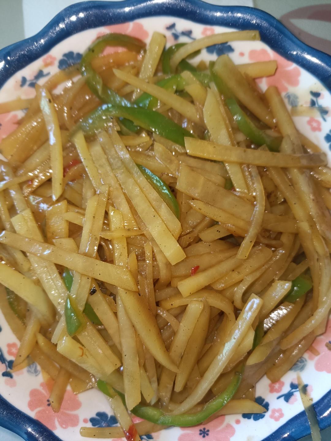 酸辣土豆丝的家常做法 超级下饭