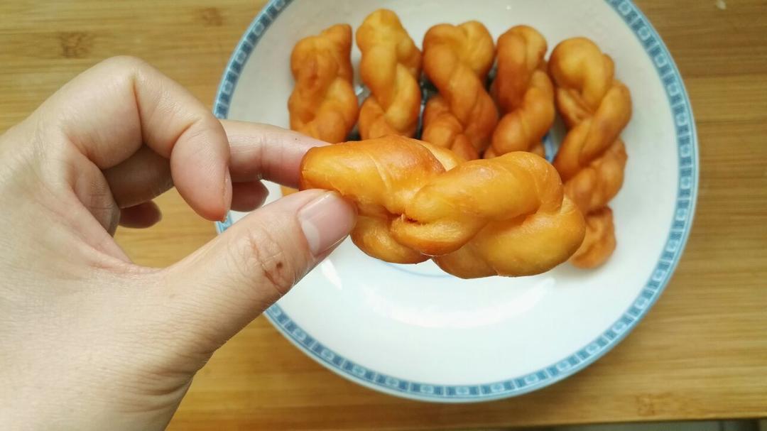 超级松软的奶香麻花