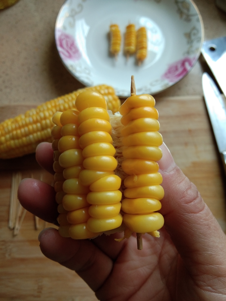 迷你玉米串的做法 步骤2