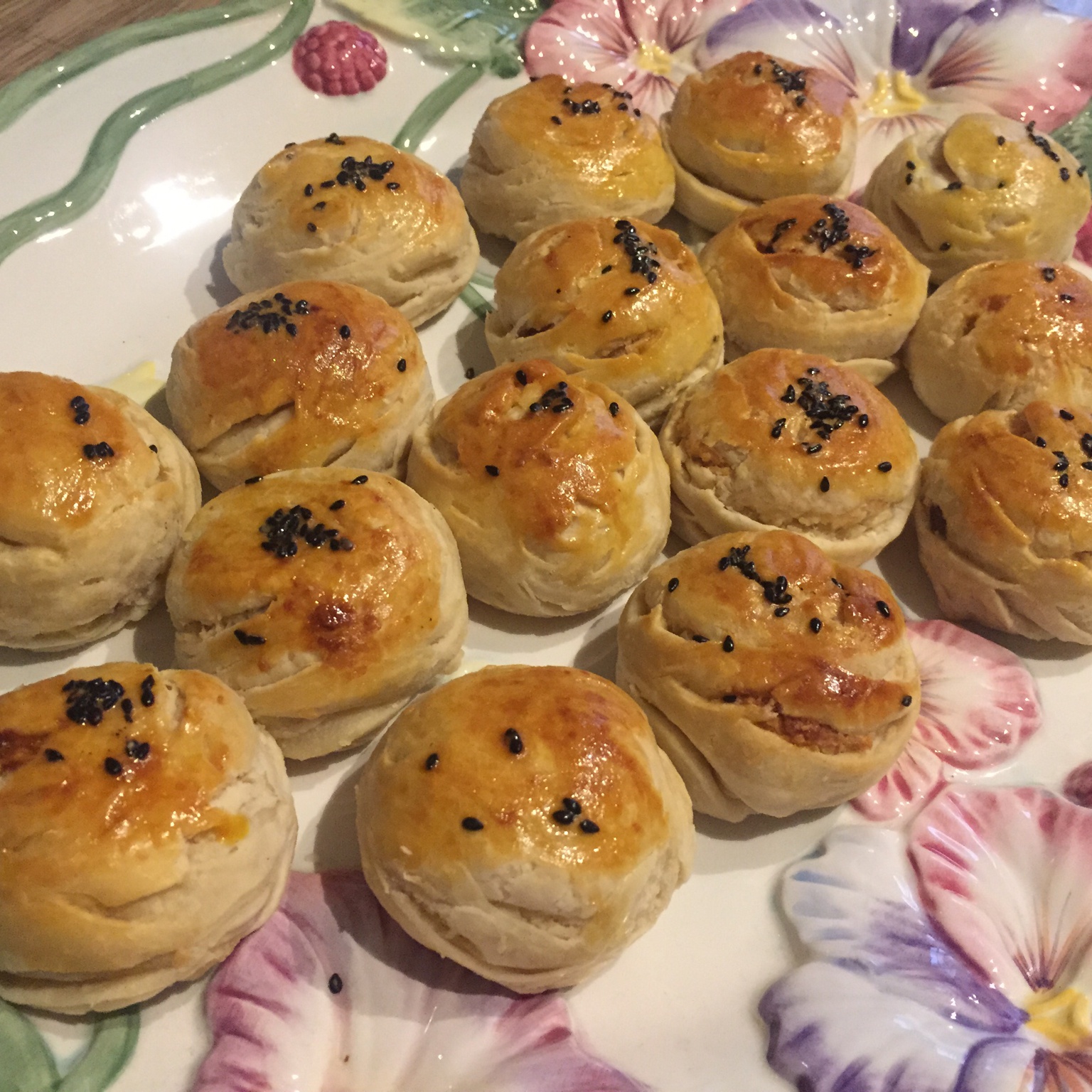 泳式鲜肉榨菜月饼