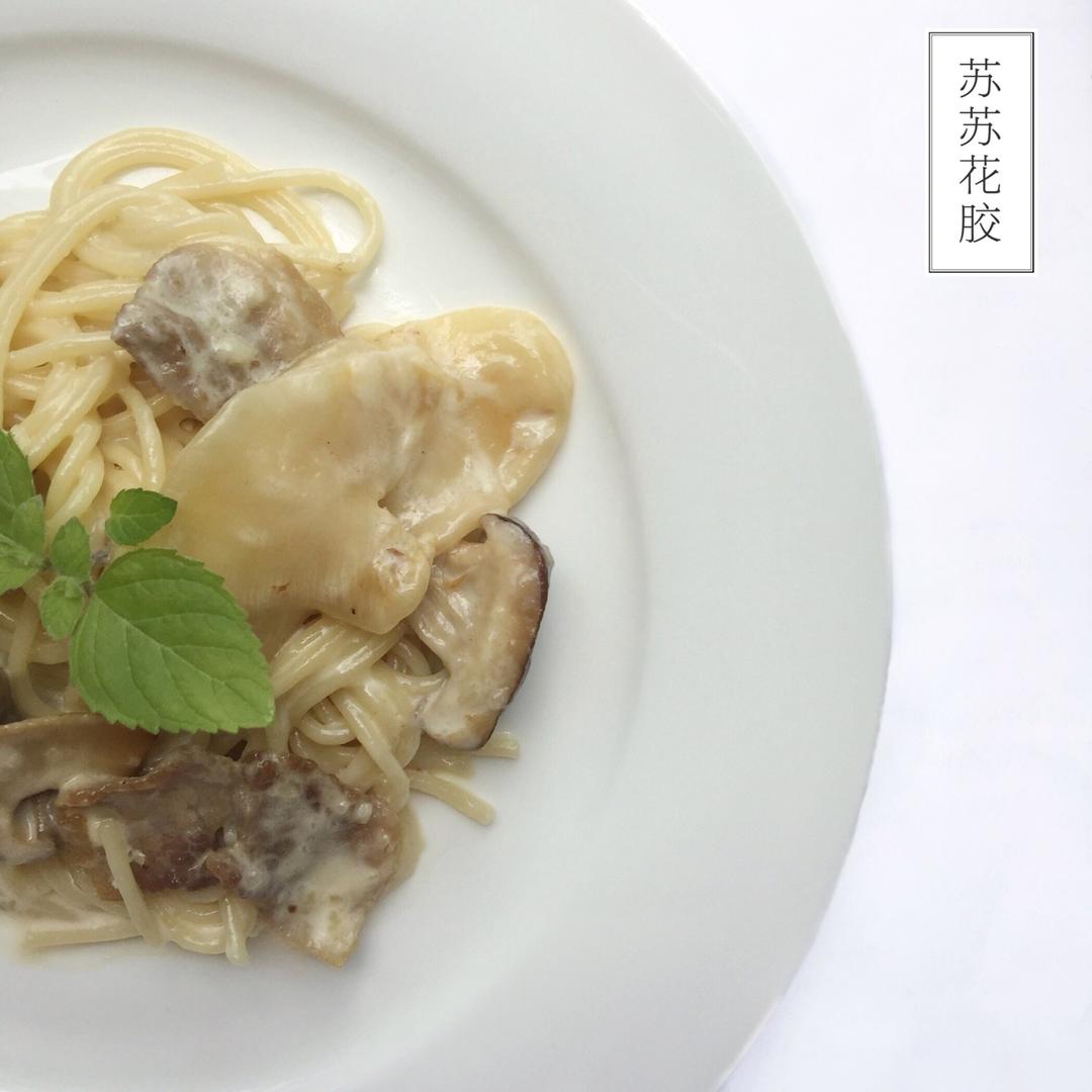 花胶奶油蘑菇意面🍝