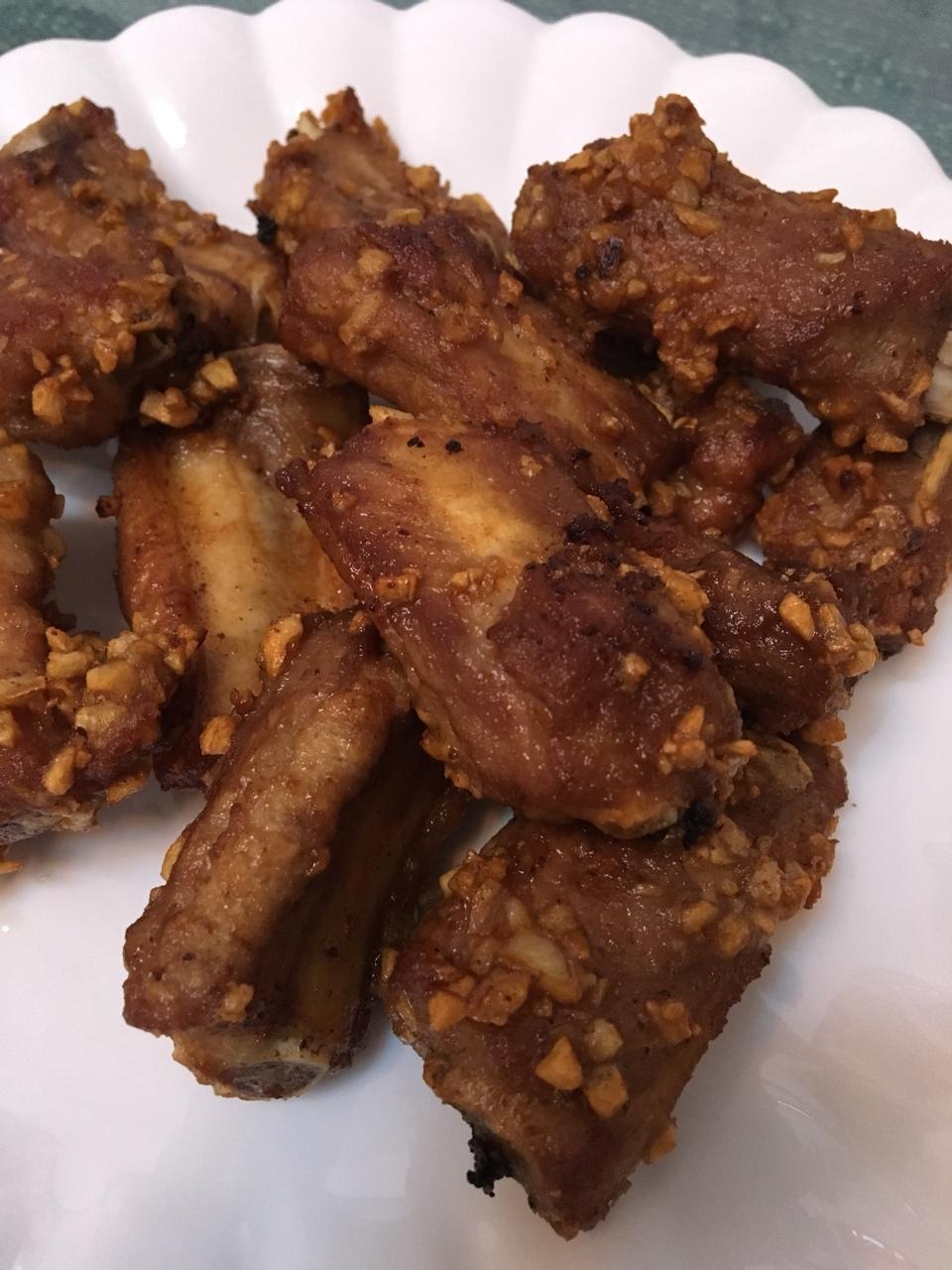 蒜香排骨