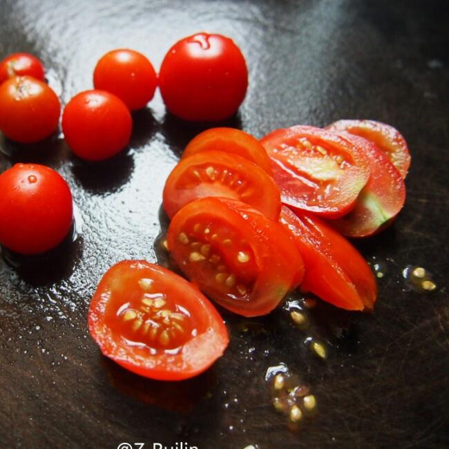 私房番茄炒鸡蛋的做法 步骤1