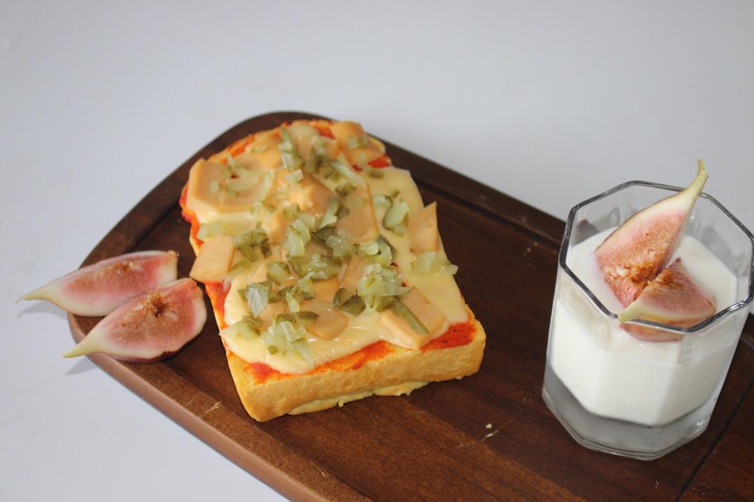 快手简易小“披萨”&蛋白质知识点| 健康·三餐