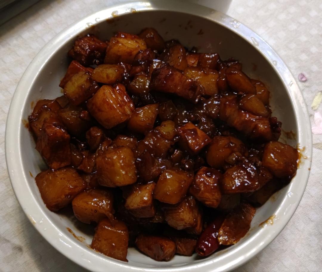 红烧肉炖土豆（丝毫不腻）