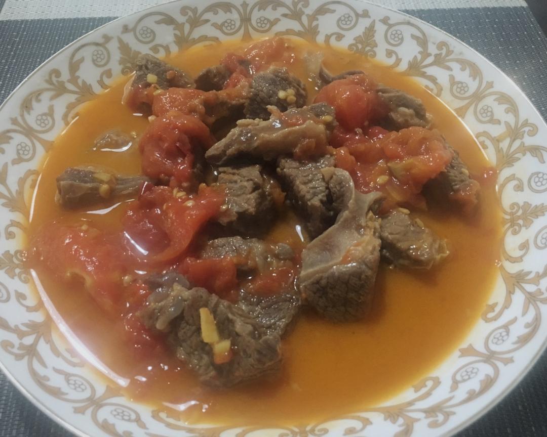 番茄炖牛腩