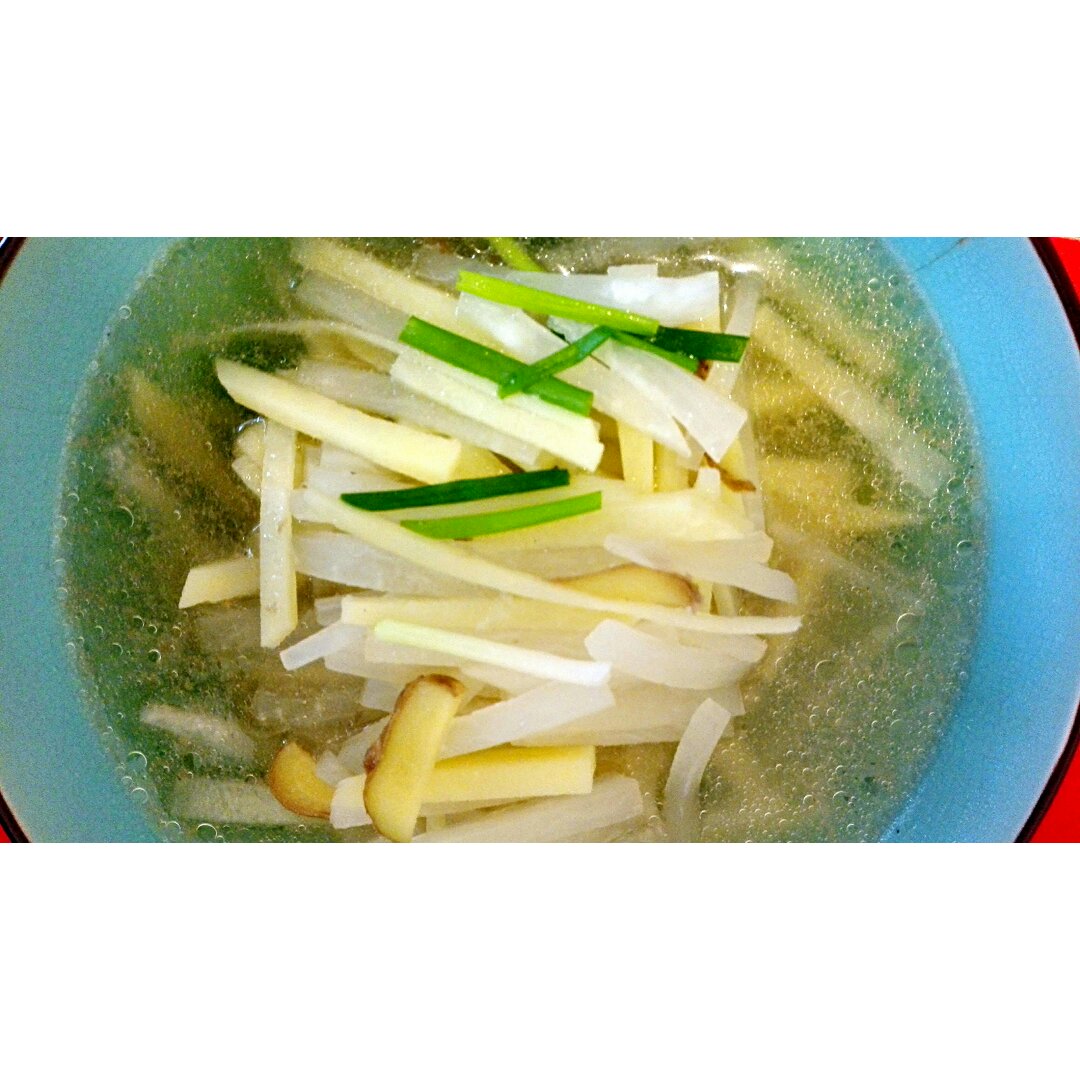 白萝卜土豆汤