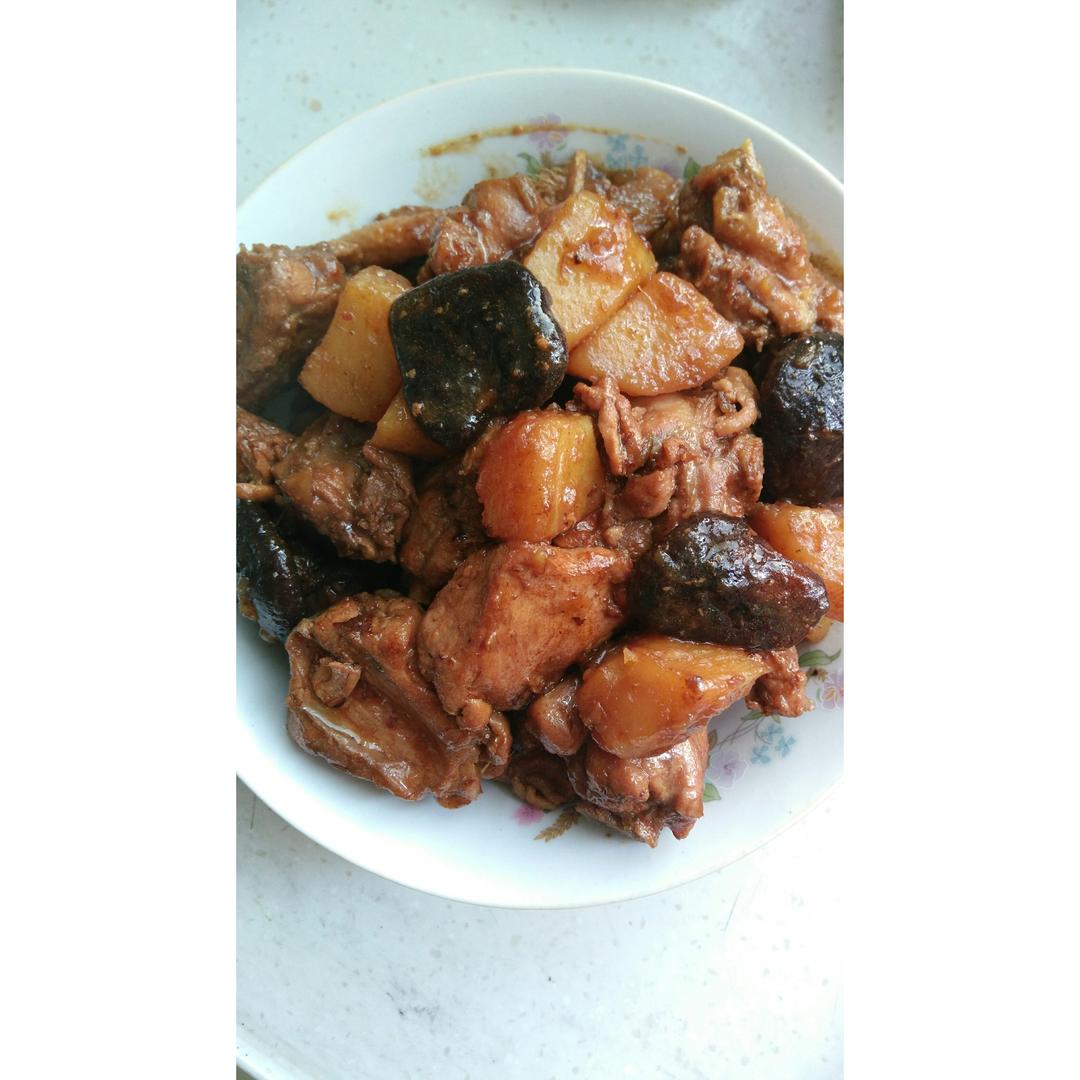 土豆烧鸡