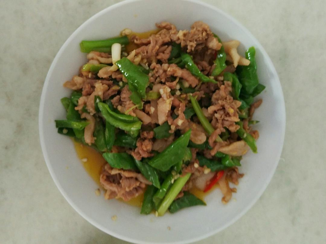 农家小炒肉【记忆中勾魂的油汤】