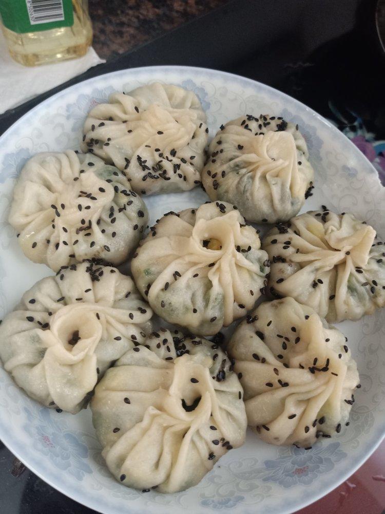 手工揉面三分钟，又韧又薄又好包的饺子皮