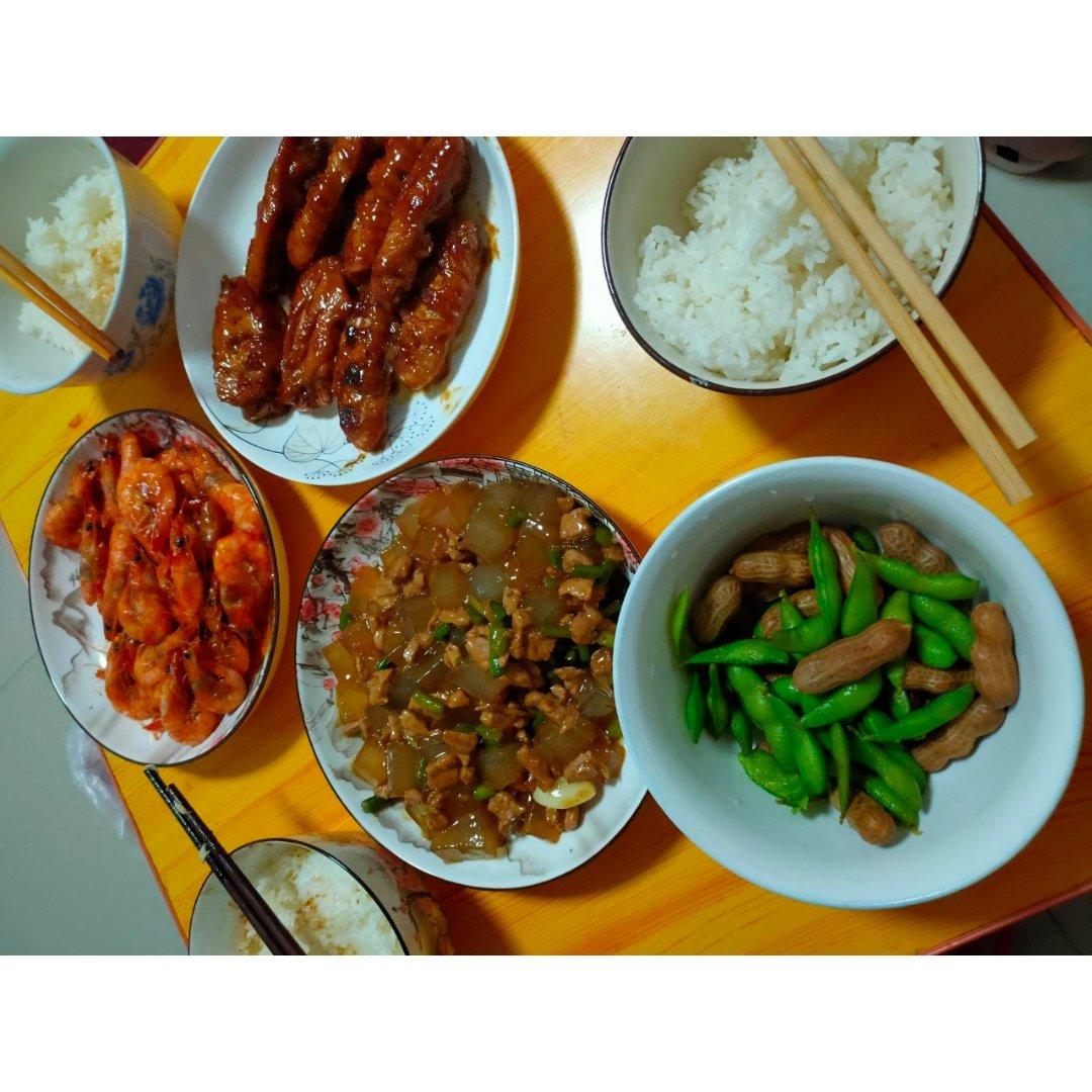 肉沫炒凉粉