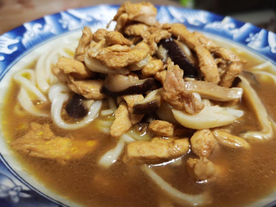 香菇鸡丝面