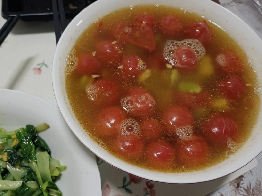 番茄蚕豆汤