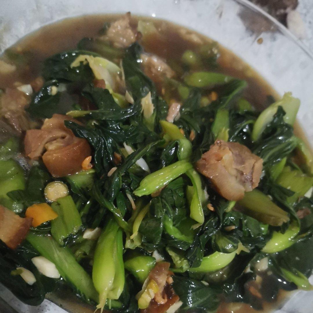 油菜炒肉