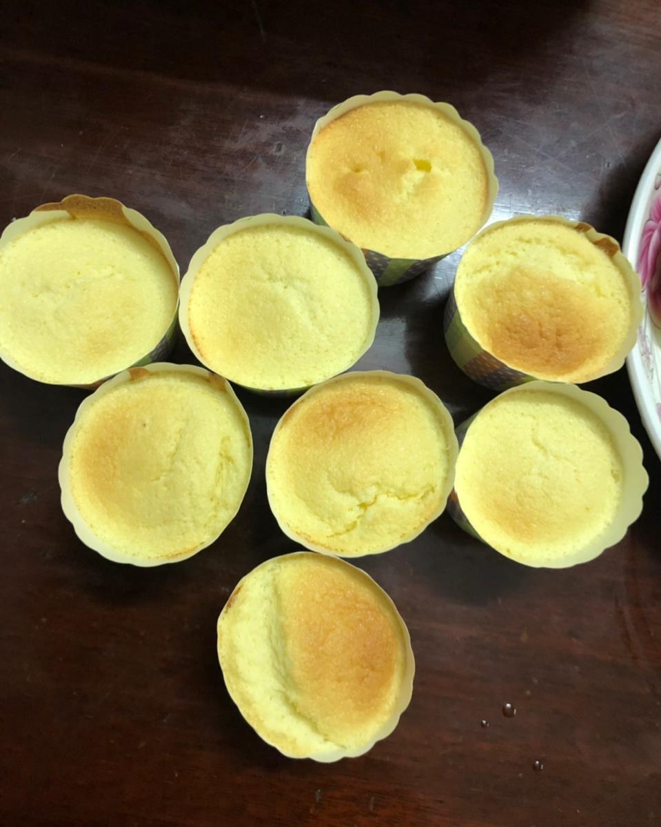 无油无水老式脆皮蛋糕