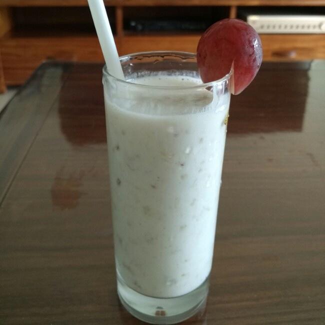 香蕉酸奶昔（打蛋器版）的做法