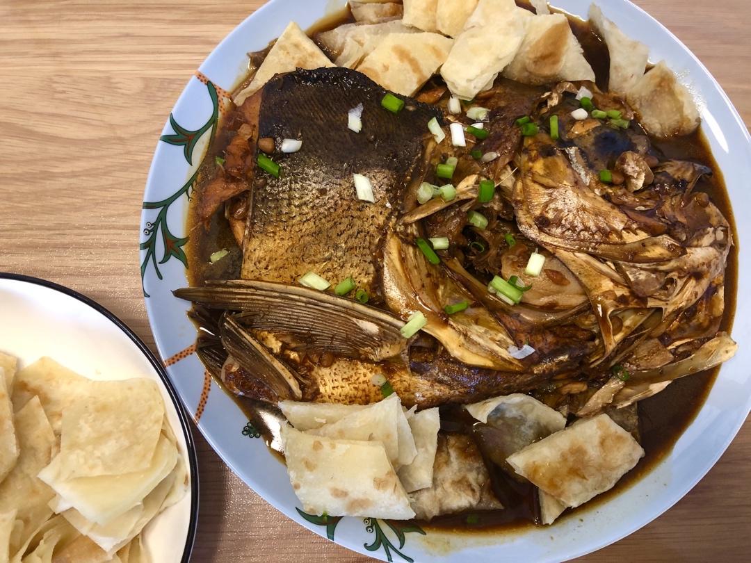 鱼头泡饼 炖鱼头（家庭版旺顺阁）