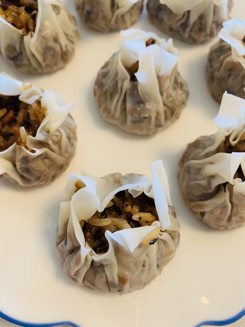 馄饨皮糯米烧麦