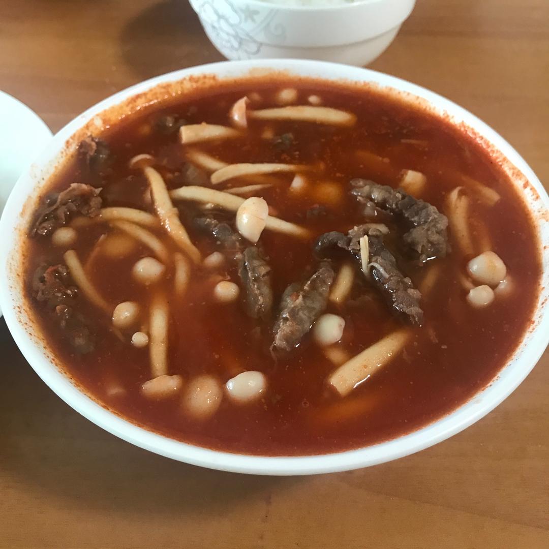 酸汤肥牛