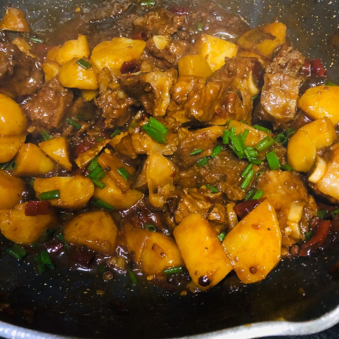 土豆炖排骨