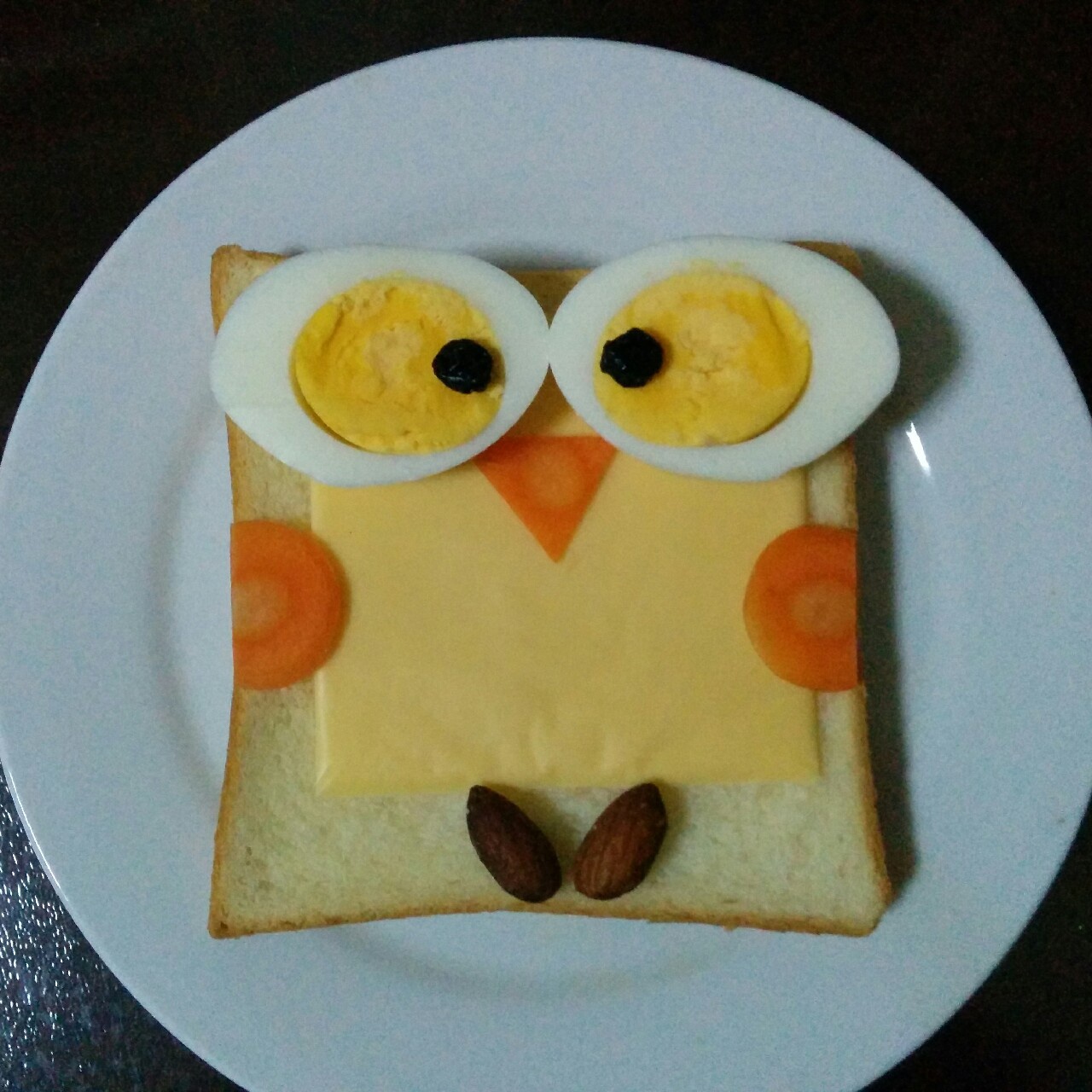 超萌猫头鹰吐司早餐