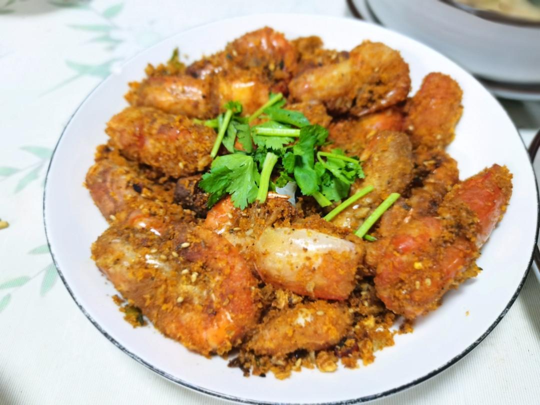 避风塘炒虾（面包糠不成砣小技巧）
