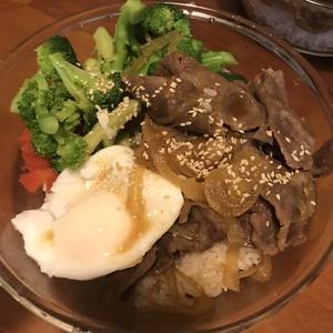 日式肥牛饭(非味淋和日式酱油的独家版本)的做法 步骤1