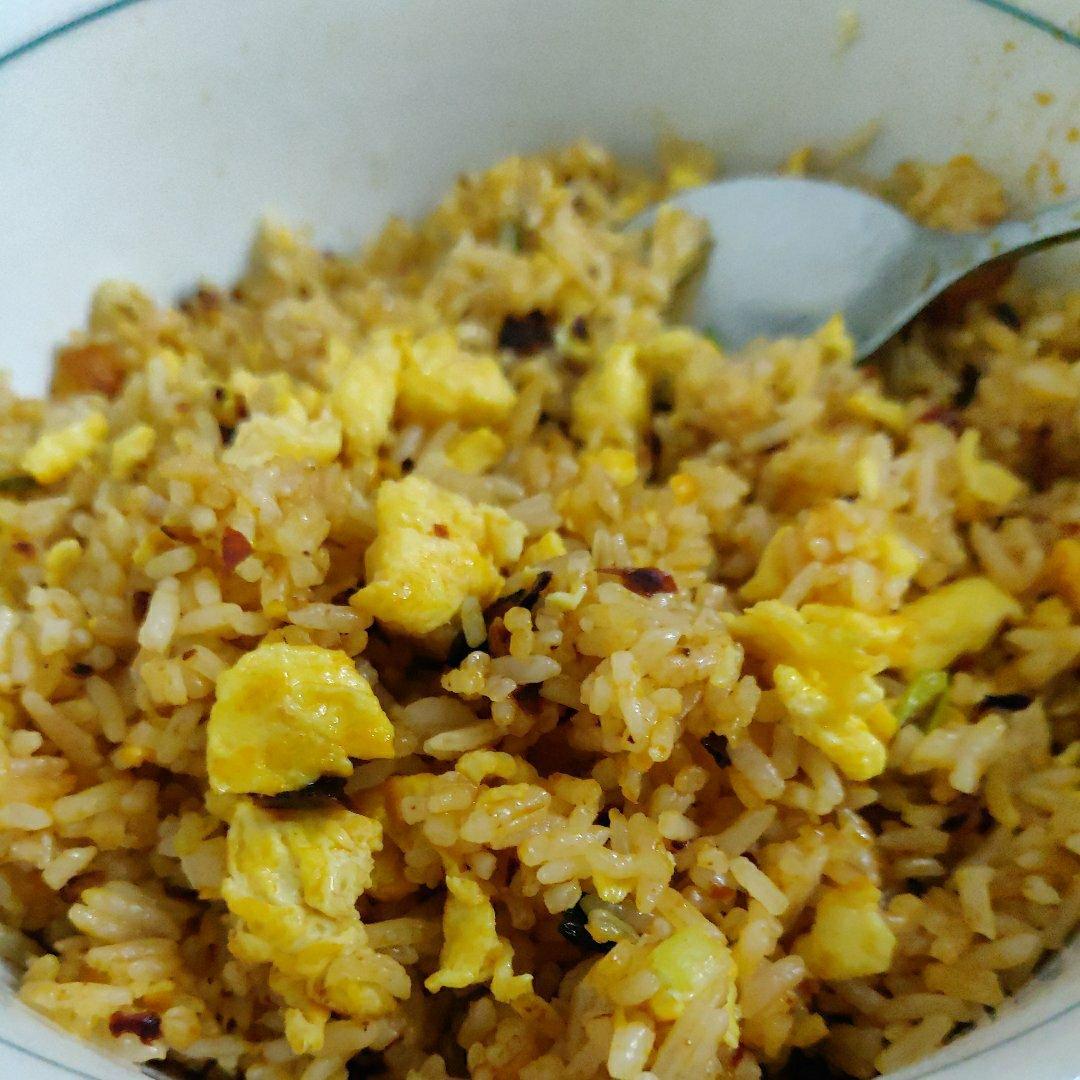 老干妈蛋炒饭