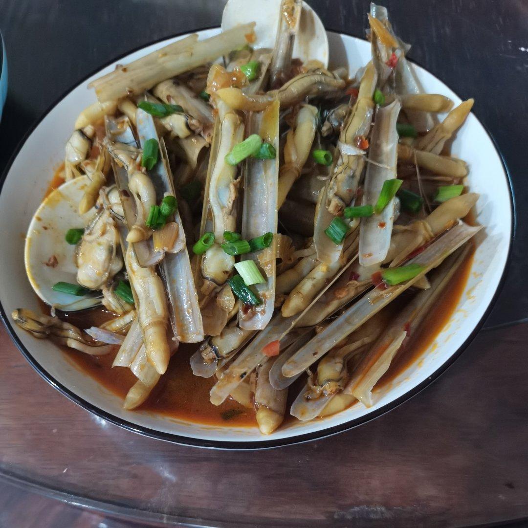 蒜香辣炒蛏子
