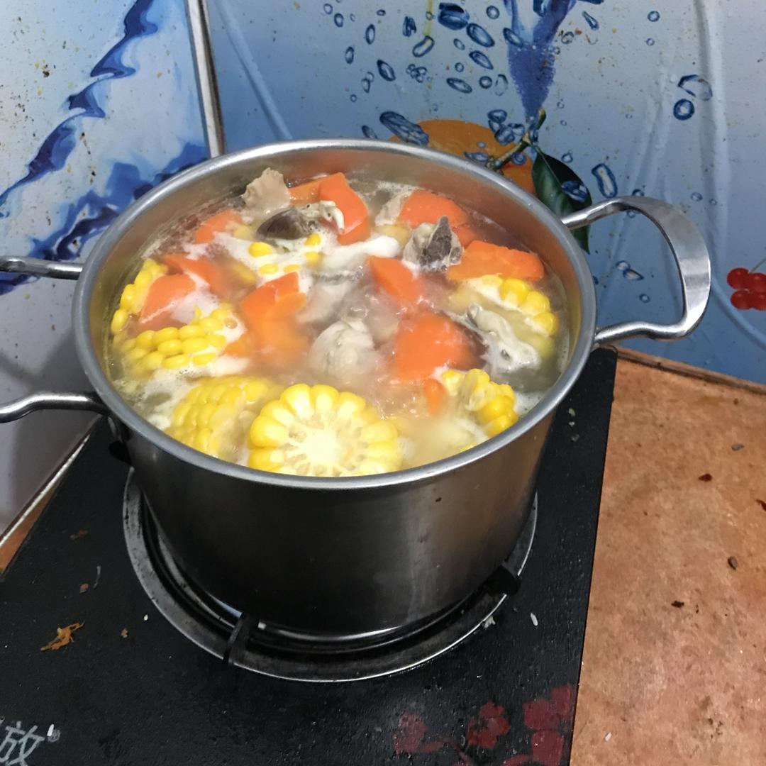 山药炖鸡