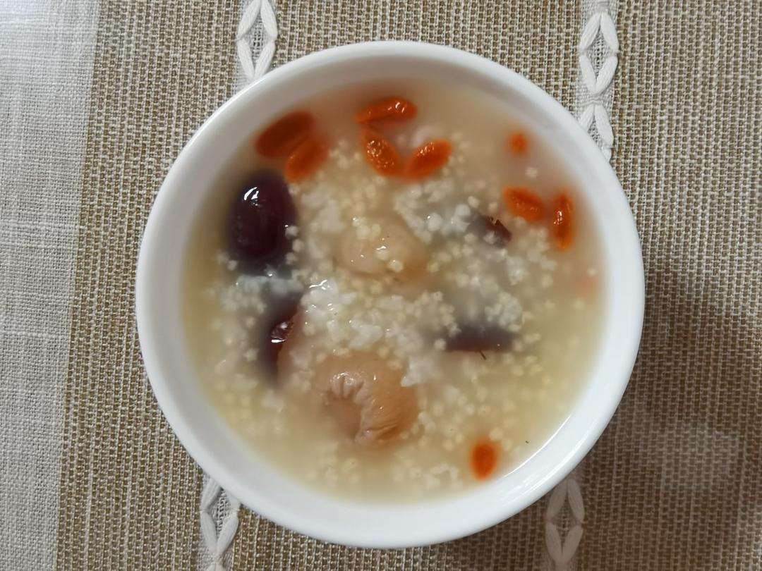 养身小米粥