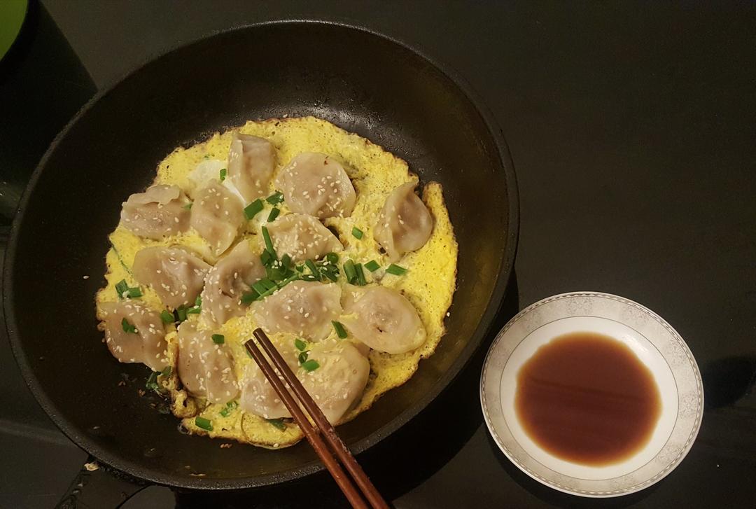 抱蛋煎饺