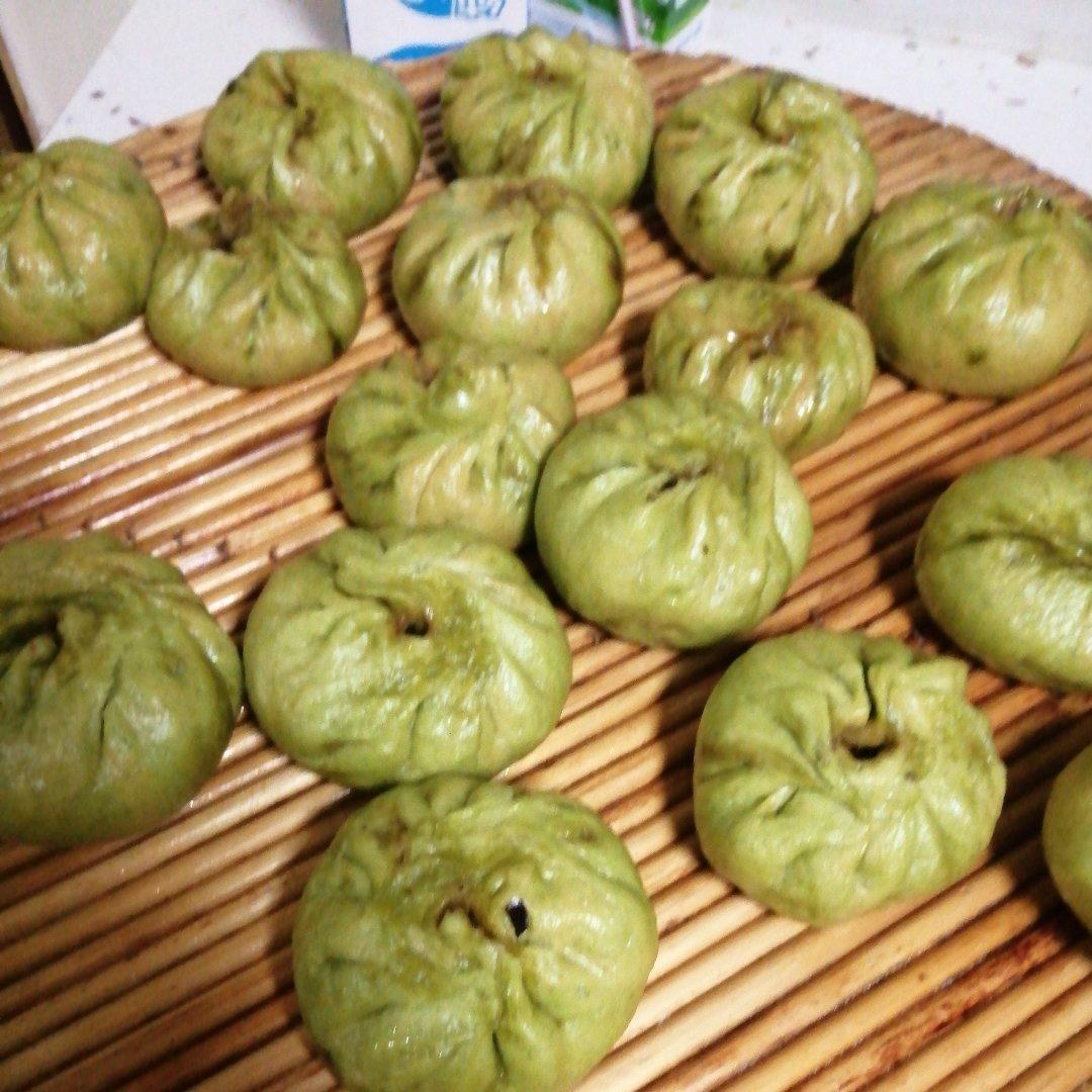 胡萝卜香菇素蒸包