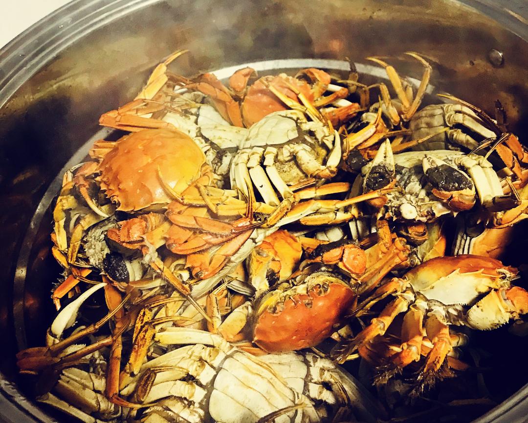 鱼露闷大闸蟹的做法