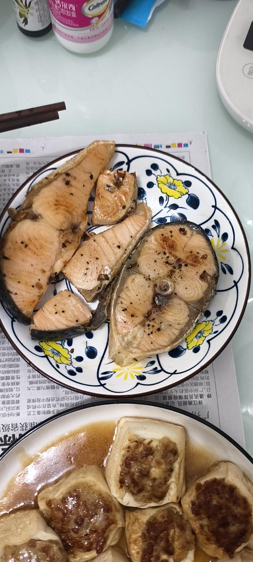 盐煎三文鱼