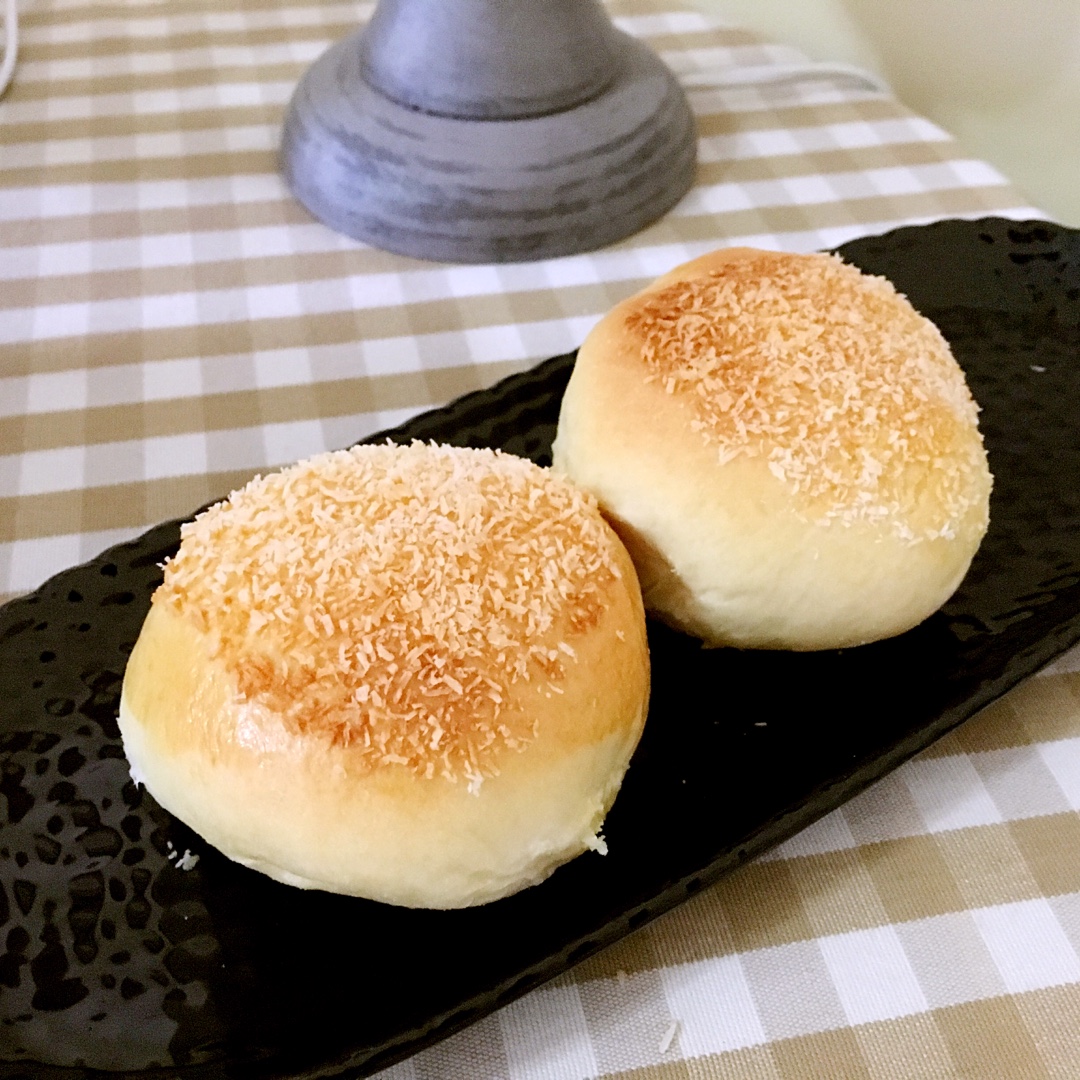 椰蓉奶酥小餐包