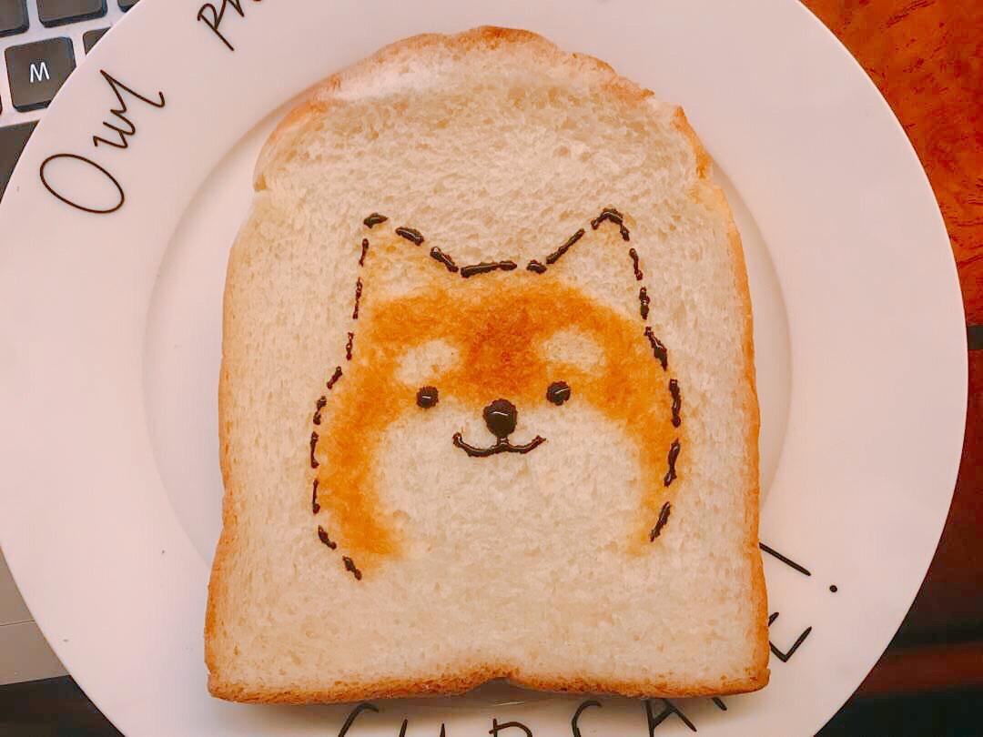柴犬烤吐司片