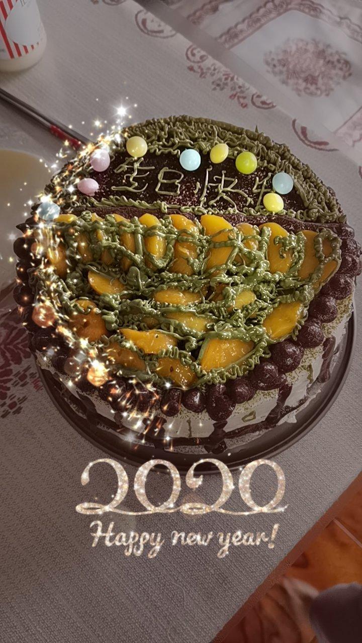 记录自己的第一次生日蛋糕裱花