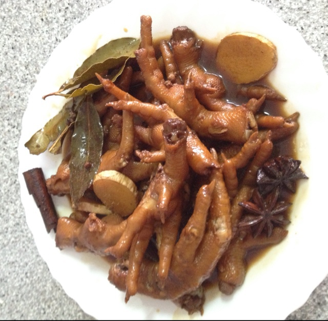 秘制红烧鸡爪